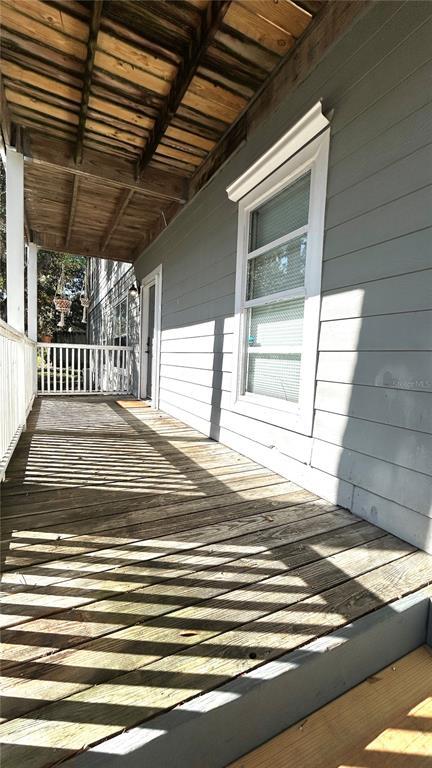 Building Photo - 2905 SW Archer Rd Unit 4025