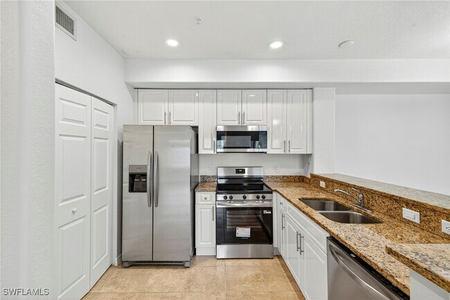 Photo - 13150 Bella Casa Cir Unit 2193