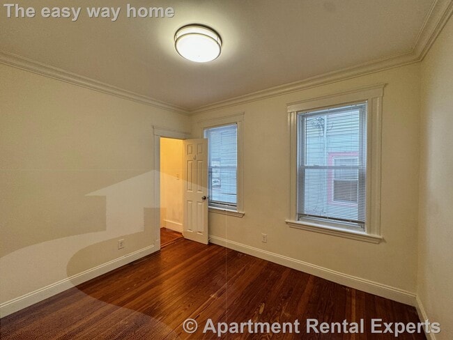 Photo - 65 Conwell Ave Unit #1