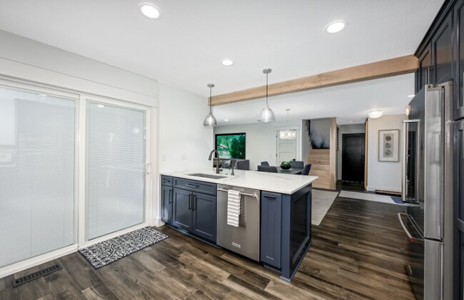 Photo - 3695 Englewood Dr