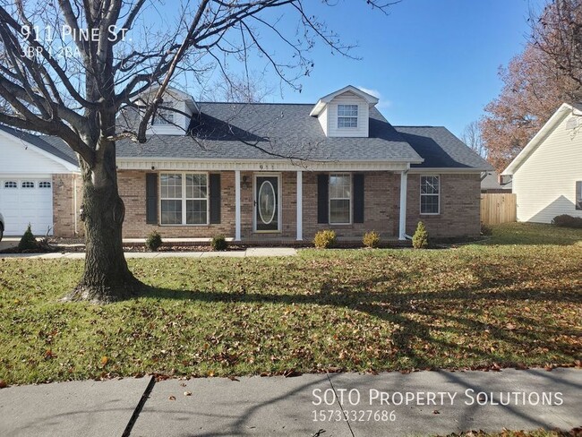 3 BD / 2 BA - 3 BD / 2 BA House