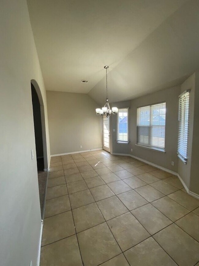 Photo - 3-Bed, 2-Bath Large Home in Claremore