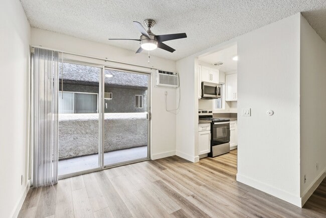 Photo - Victoria Apartments