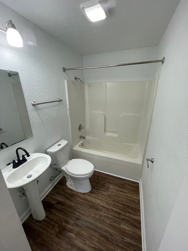 Photo - Townhomes & Flats at MSU