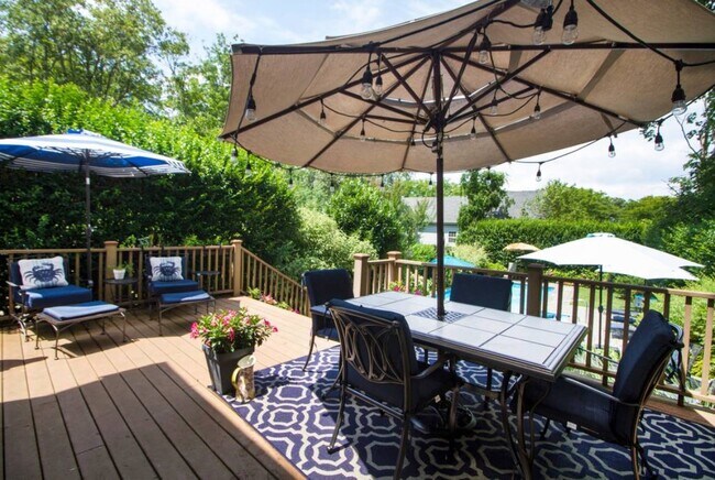 Photo - 308 Wiggins St