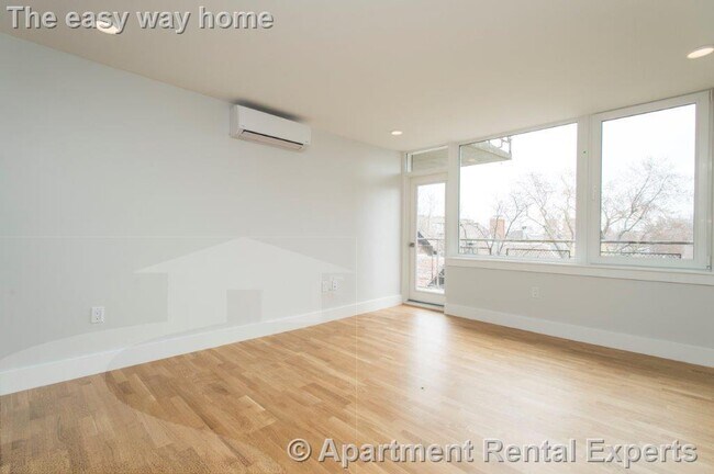 Photo - 334 Harvard St Unit #H4