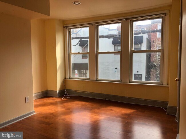 Photo - 406 S 20th St Unidad 2