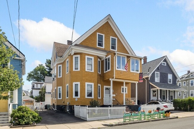 Building Photo - 30 Ashland St Unit 1