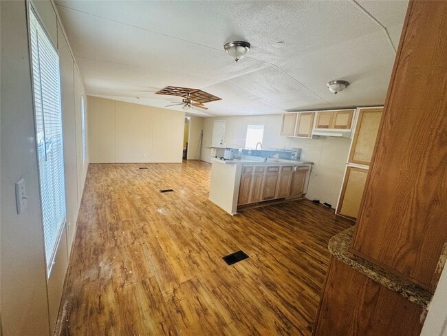 Photo - 16968 Kempwood