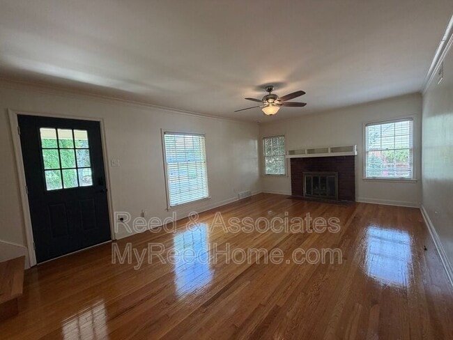 Photo - 2520 Moore Rd