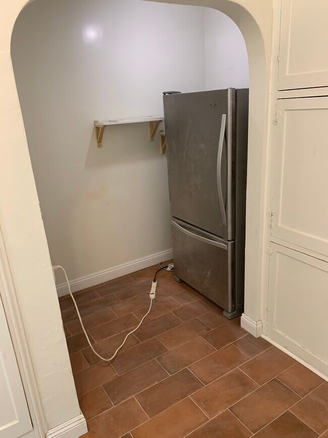 Photo - 341 N Ogden Dr Unidad 341