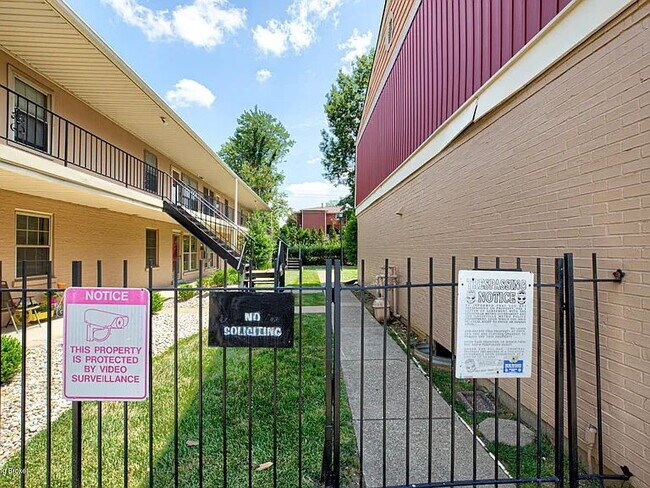 1962 Goldsmith Ln Unit 3