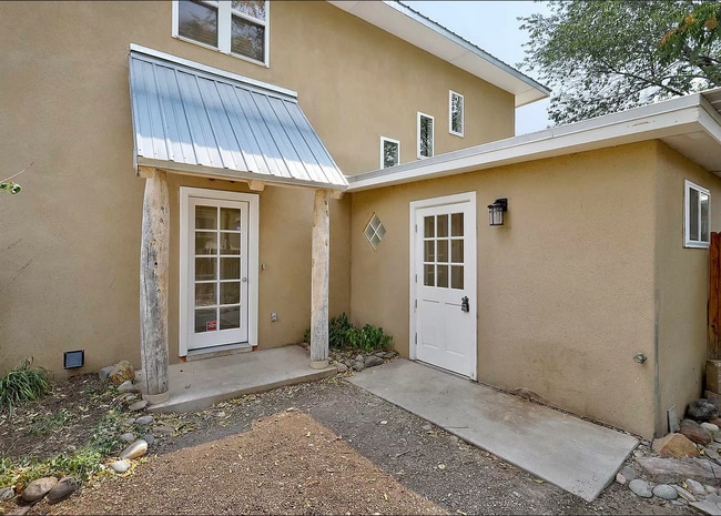 Photo - 720 Mesilla Rd Unit Studio