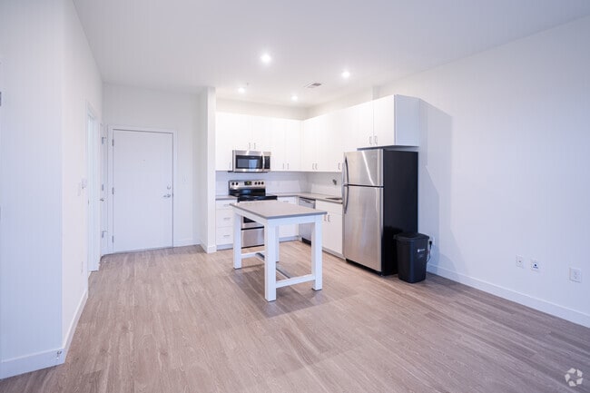 The Veil- 1BR, 1BA