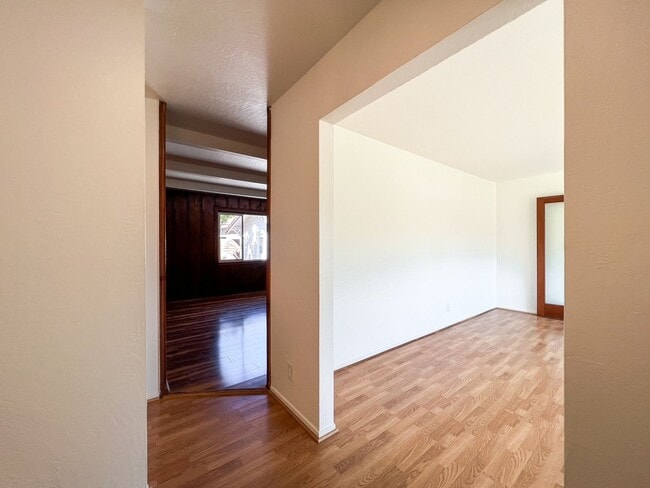 131 Foster Rd