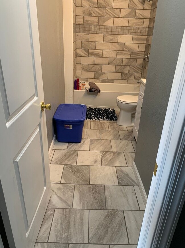 Photo - 903 E Carson St Unit 903 E Carson st two