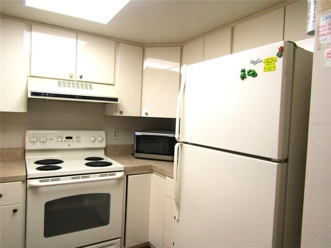 Photo - 4632 Ringwood Meadow Unit 28