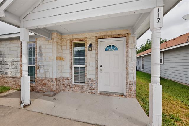 Photo - 117 W Wilson Ave