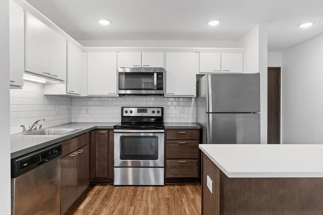 Floor Plan D - The Markham Rental