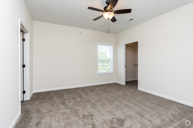 229 E. Johnson Circle