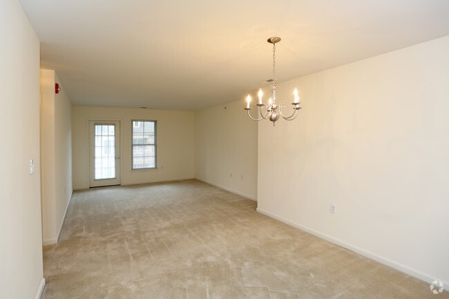 Living Area - Liberty Park Apartments