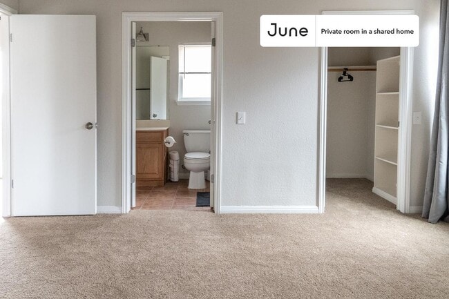 Photo - Room in Shared 5 bed/2 bath home Unidad A