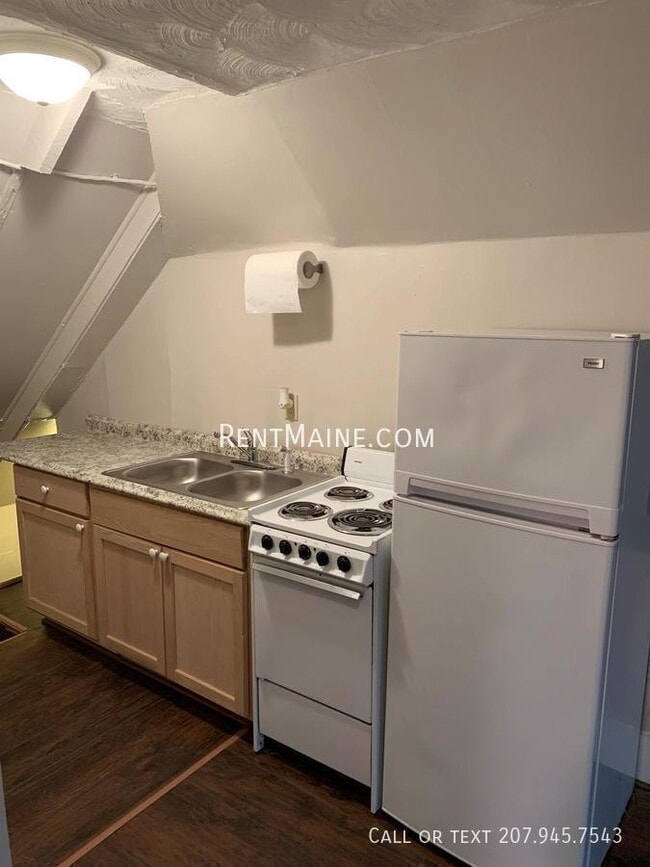 Photo - 204 Maple St Unit 3