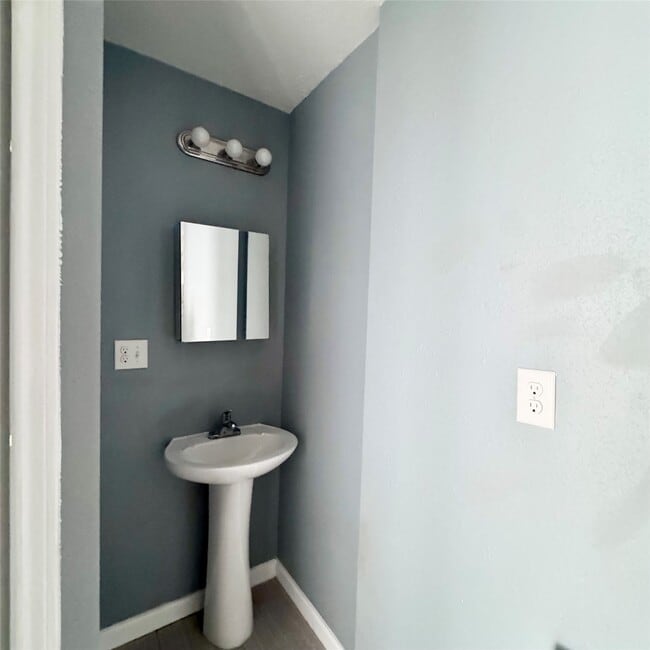 Photo - 116 E Jack Ave Unit 1/2