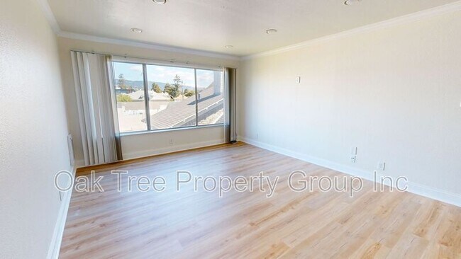 Photo - 351 Lester Ave Unidad 3C