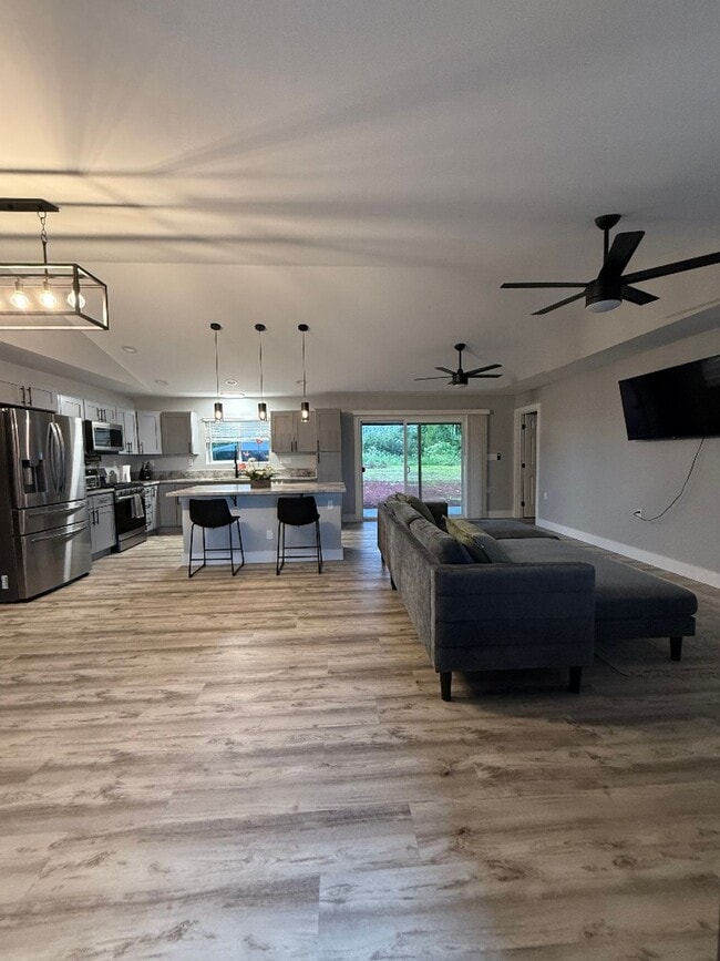 Photo - New modern studio with one bath