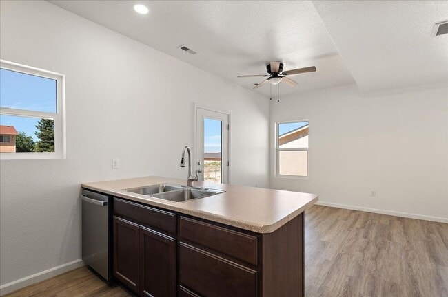 Photo - 250-252 W Acorn Dr Unit 1146-1 Chattels 250 W. Acorn Dr.