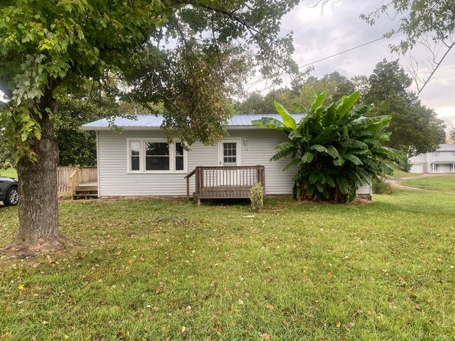 Building Photo - 3 Bedroom 1 Bathroom Home in Greene County...