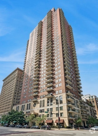 Building Photo - 41 E 8th St Unit 2105 Rental