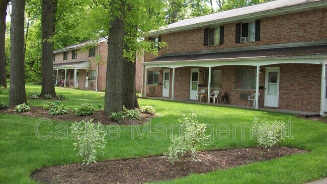 470 Brentwood Dr