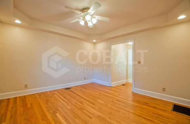 Photo - 867 Rosedale Rd NE Unit 4