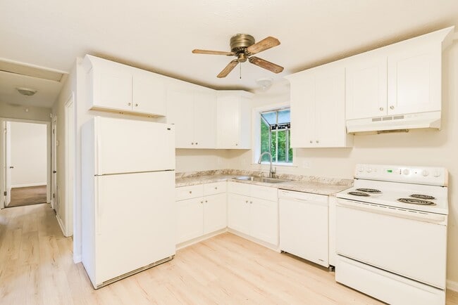 Photo - 2706 Marlin Dr