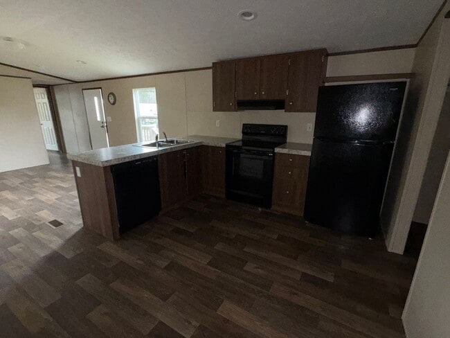 Photo - Nice 2 bedroom, 2 bath Mobile Home