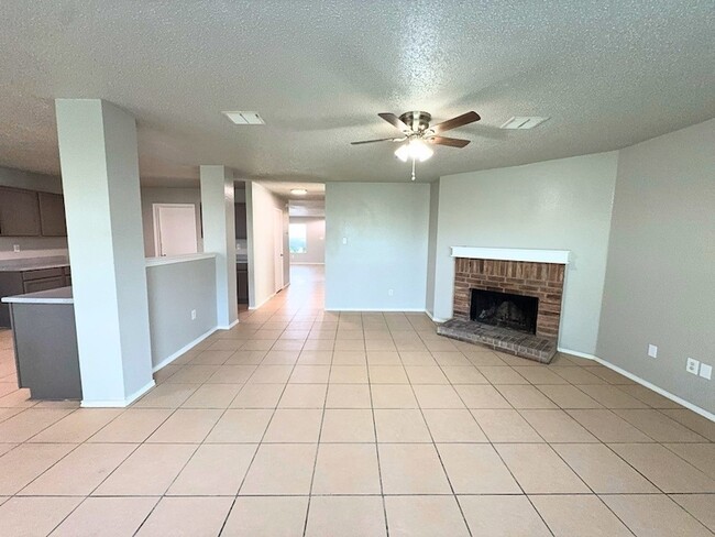 Photo - 3952 Golden Horn Ln