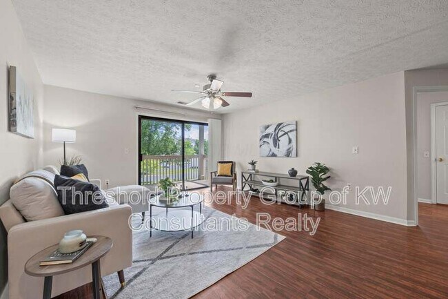 Photo - 6823 Meadow Creek Dr Unit 205