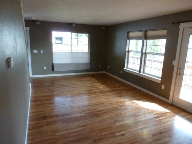Building Photo - 1550 Kent St NW Rental