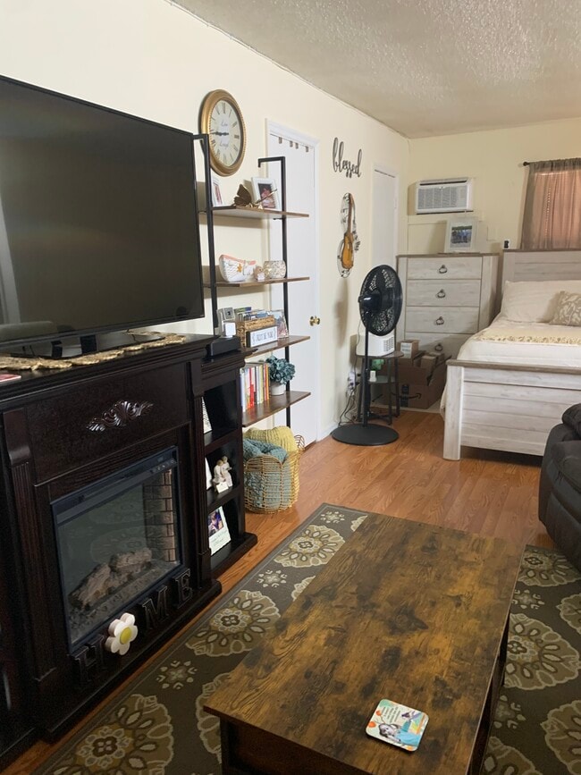 Photo - 1061 SE Monterey Rd Unit D