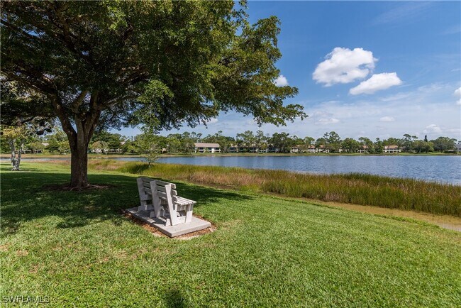 Building Photo - 141 Bristol Ln Unit C-21