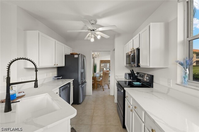 Photo - 9050 Las Maderas Dr