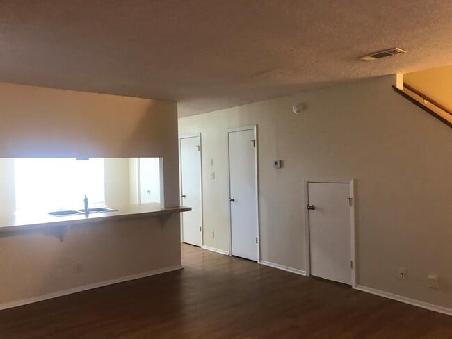 Photo - 3308 Dunliegh Dr