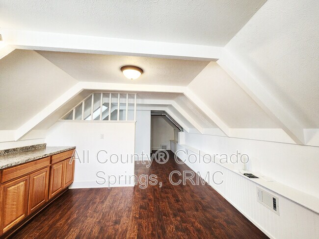 Photo - 1413 E Platte Ave