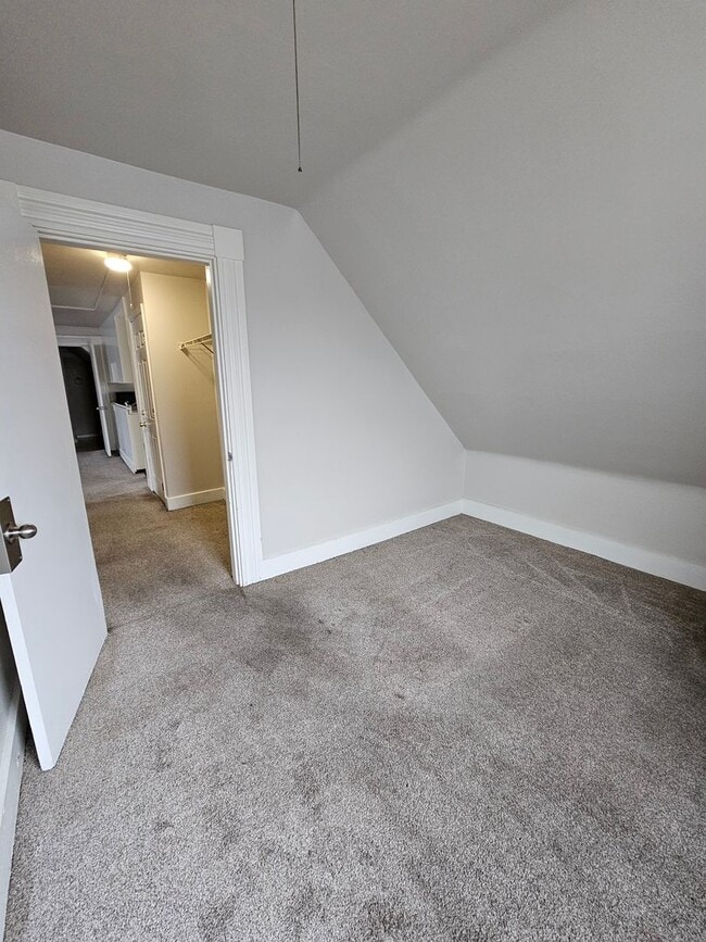 Photo - 260 Laurel St Unidad 3