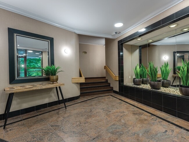 Photo - Ogilvie on the Park