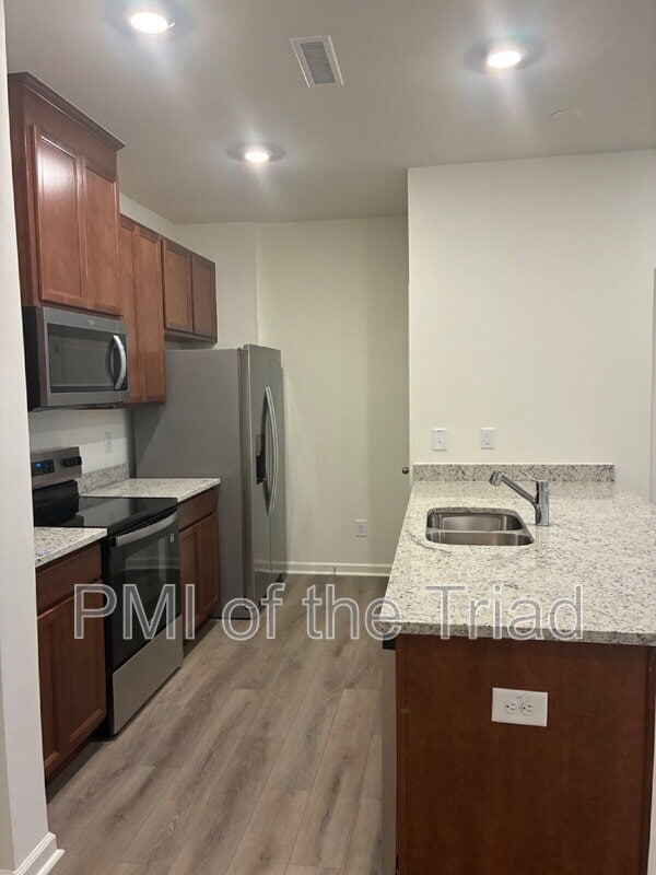 Photo - 182 Parker Ln