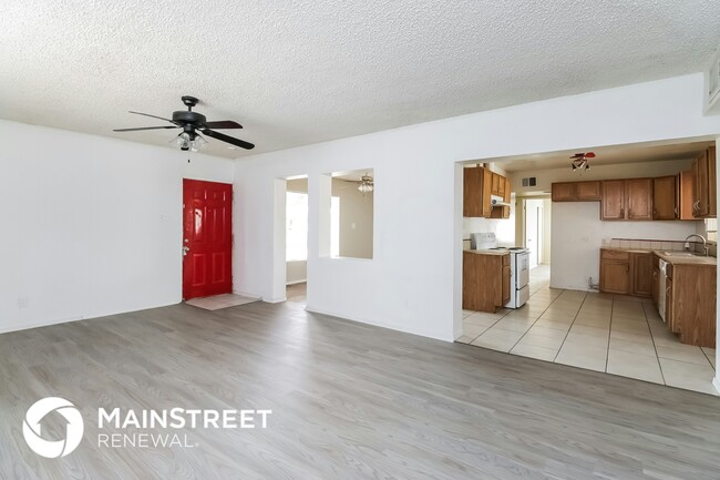 Photo - 1647 W Pima St