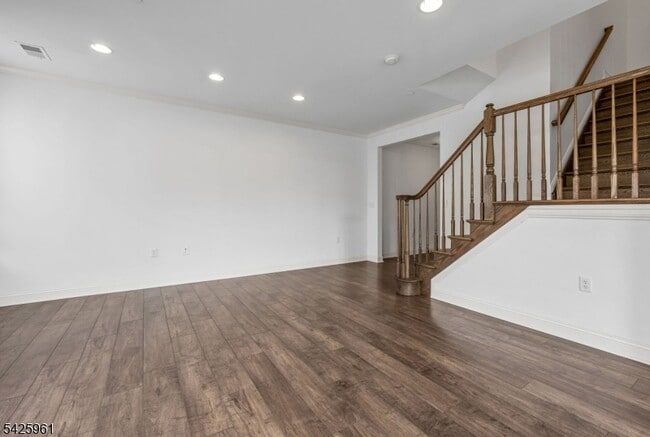 Photo - 63 Autumn Way